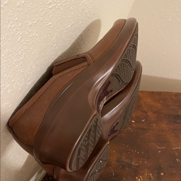 Ariat ATS Womens Brown Leather Clog Slip On Shoes Size 8.5 C 5720117 - Picture 11 of 12